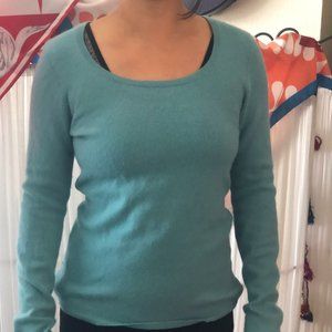 100% cashmere sweater